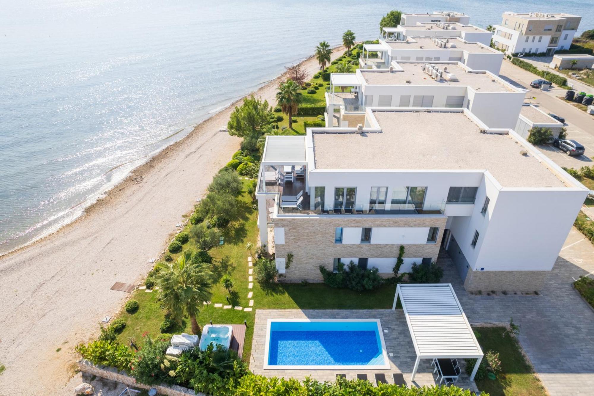 Suncana Villa Sukosan Exterior photo